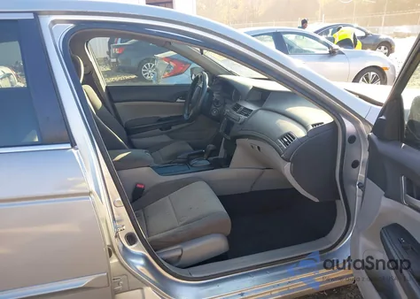 2008 Honda Accord 2.4 Lx from USA, damaged, VIN JHMCP26368C013169